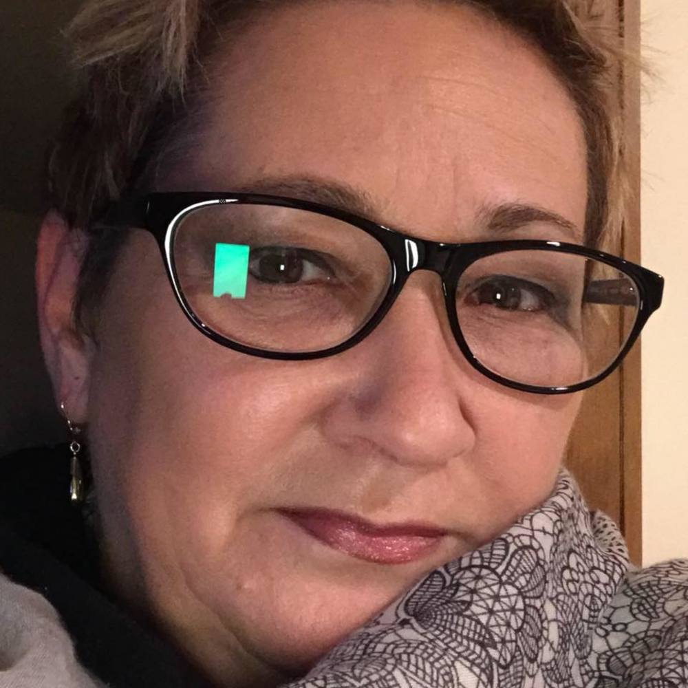 Meet your Posher, Michaela